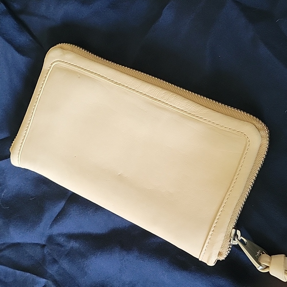 NEW Perlina LAMB Leather Wallet